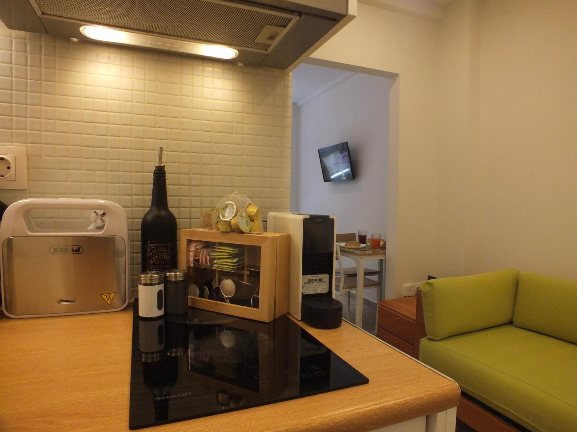 Cozy Apartment At Panormou Metro, Athens City Center Exterior foto