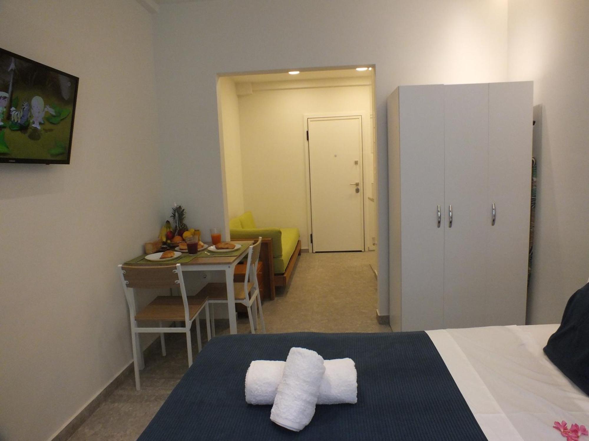 Cozy Apartment At Panormou Metro, Athens City Center Exterior foto