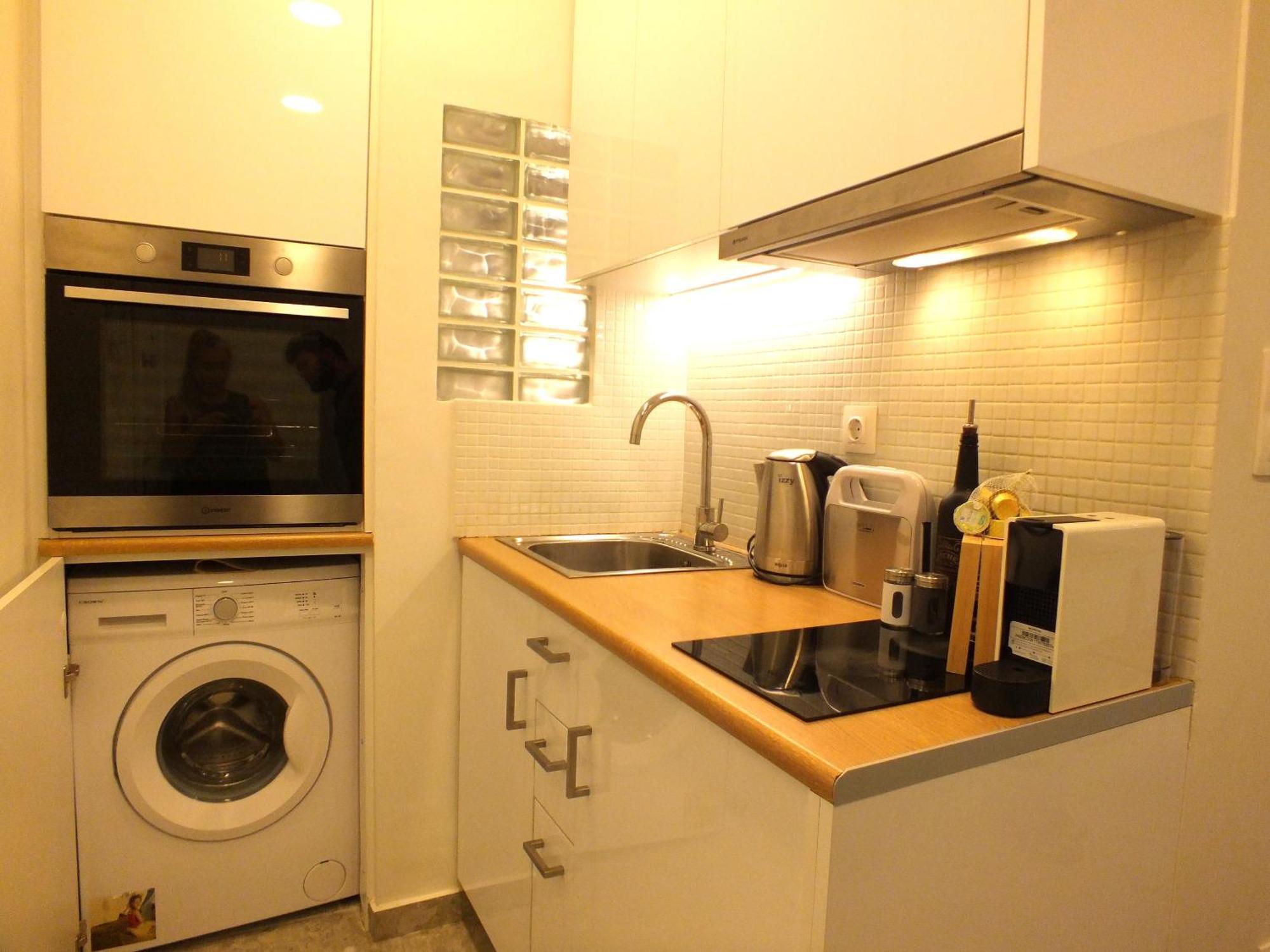 Cozy Apartment At Panormou Metro, Athens City Center Exterior foto